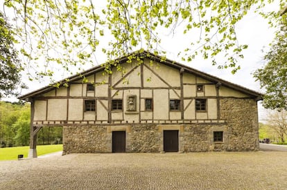 Caserón del Museo Chillida Leku, en Hernani.