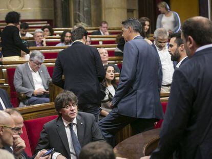 Puigdemont, en el Parlament, la semana pasada.