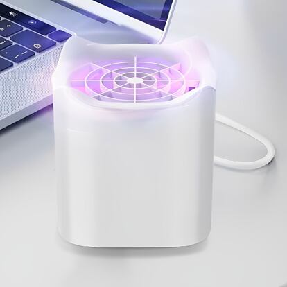 Artículo de EL PAÍS Escaparate donde se describe las ventajas de uso de esta trampa eléctrica para mosquitos doméstica.