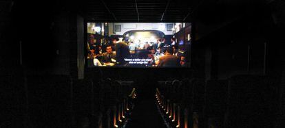 En España, las películas americanas copan las salas de cine.