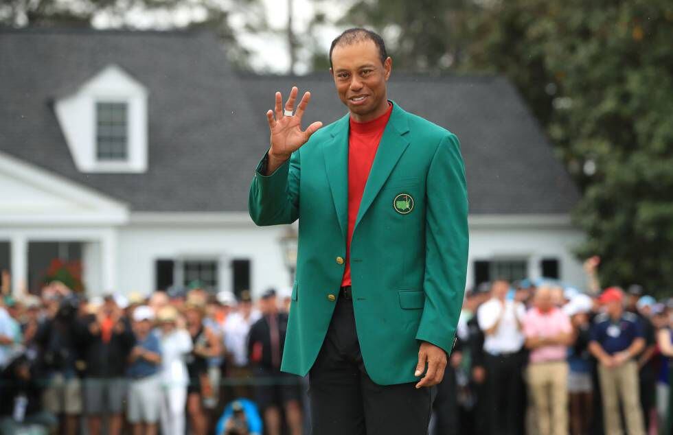 Tiger Woods, con su quinta chaqueta verde.