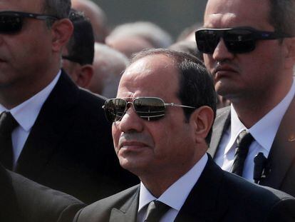 El presidente egipcio Abdelfatá al Sisi en el funeral del antiguo presidente Hosni Mubarak en febrero pasado, en el El Cairo.