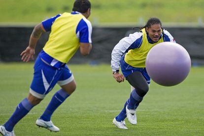 Alesana Tuilagi durante un entrenamiento