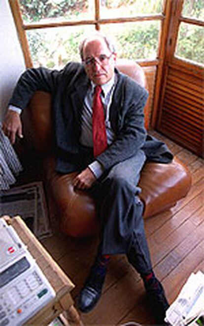José Álvarez Junco, premio Nacional de Ensayo 2002 por su obra <i>Máter Dolorosa</i>.