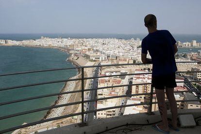 Vista de Cádiz desde la torre de Telefónica durante una de las visitas programadas.