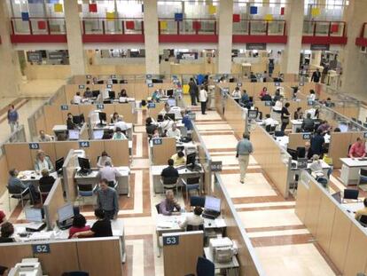 Polémica entre CSIF y el Gobierno por los 'moscosos' de los funcionarios del Estado