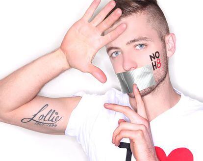 Robbie Rogers, en una imagen de su blog, contra la Proposición 8.