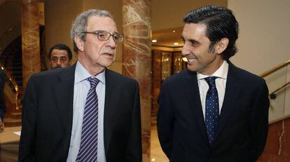 El presidente de Telef&oacute;nica, Jos&eacute; Mar&iacute;a &Aacute;lvarez Pallete (derecha) y el presidente de la Fundaci&oacute;n Telef&oacute;nica, Cesar Alierta.