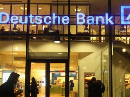 Deutsche Bank lanza la cuenta Nómina Más db, solo contratable a través de su app