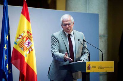 El ministro de Asuntos Exteriores en funciones, Josep Borrell, este viernes.