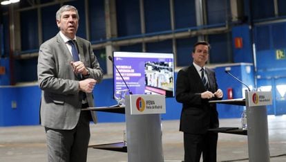 José Vicente de los Mozos, presidente de Ifema, y Eduardo López-Puertas, director general, anuncian el reinicio de las actividades presenciales del recinto en rueda de prensa.