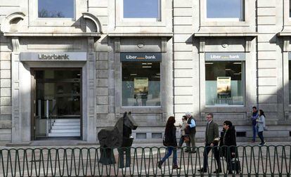 Oficina central de Liberbank en Oviedo.