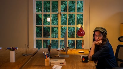 La escritora y autora de ‘El cuerpo en que nací’ en la entrevista del especial de 'En la biblioteca de’.