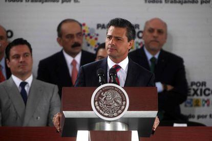 Pe&ntilde;a Nieto promulg&oacute; el martes la reforma de la ley de telecomunicaciones.