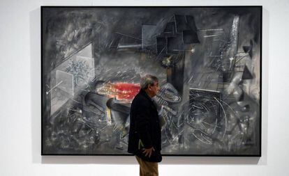 'La Question' (1958), pintura de Roberto Matta incluida en la exposición 'París pese a todo', en el Reina Sofía.