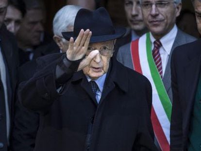 Napolitano en la capilla ardiente de Francesco Rosi, el 12 de enero.