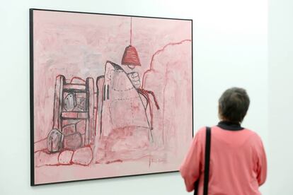 Un cuadro sobre el Ku Klux Klan en una muestra de Philip Guston en Hamburgo, en 2014.