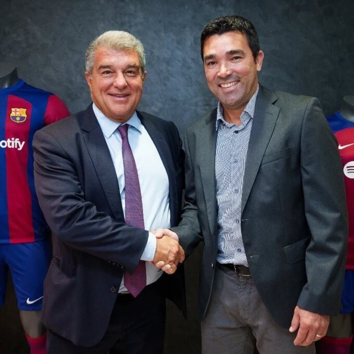 Deco le abre la puerta de salida a Mateu Alemany | Deportes