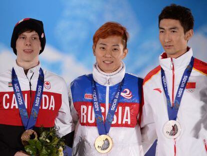 El ruso Victor Ahn, junto a Wu Dajing, plata, y Charle Cournoyer, bronce