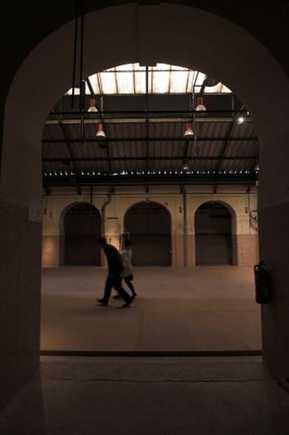 Interior del edificio de Tabacalera.