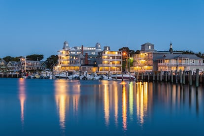 Atardecer en Martha's Vineyard (Massachusetts), lugar favorito de los ricos discretos en Estados Unidos. También de los Kennedy.