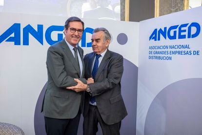 Antonio Garamendi, presidente de CEOE, y Alfonso Merry del Val, presidente de Anged.