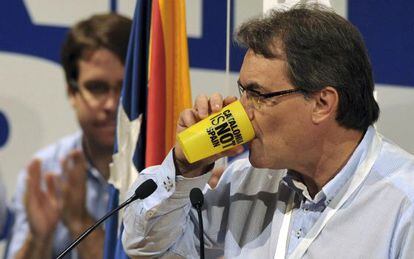 Artur Mas, durante su intervenci&oacute;n en el congraso de la JNC