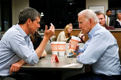 O'Rourke declinó en favor de Biden tras su salida de las primarias demócratas, lo que le provocó críticas de los sectores progresistas.