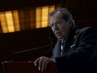 Porfirio Muñoz Ledo en una conferencia en Ciudad de México.