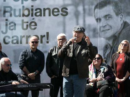 Serrat va cantar 'Seria fantàstic'.