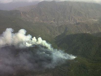 Imagen del incendio forestal en La Gomera. 