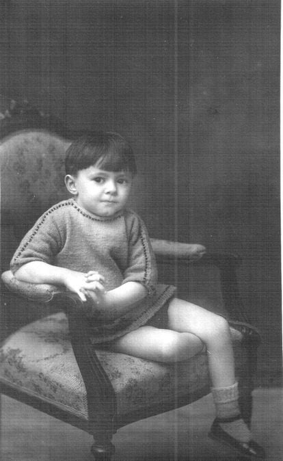 Mario Benedetti, en su infancia.