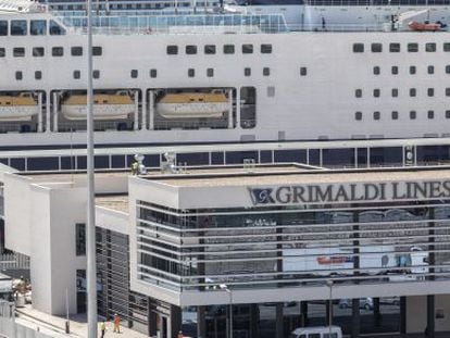 Nueva terminal del Grupo Grimaldi en el Puerto de Barcelona.