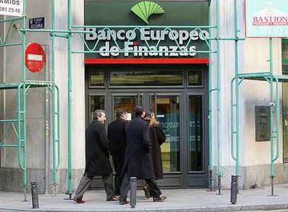 Fachada de la oficina del Banco Europeo de Finanzas en Madrid, en una imagen de archivo.