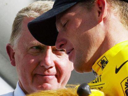 McQuaid con Armstrong, en 2002. 