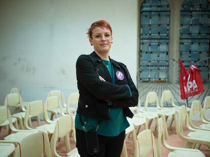 Sandrine Banderier, asistente de enfermería y sindicalista, la noche del viernes en el pueblo de Vierzon.