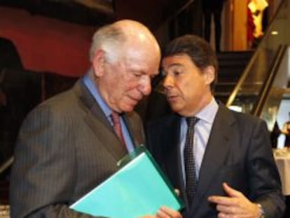 Ignacio González presidente de la Comunidad de Madrid junto a Michael Leven, consejero delegado de Las Vegas Sand.