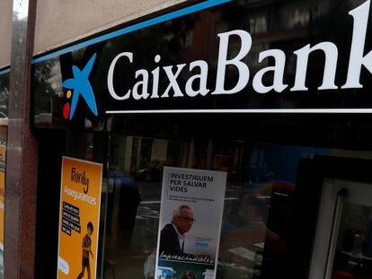 Fitch sube el rating de CaixaBank tras su salida de Repsol