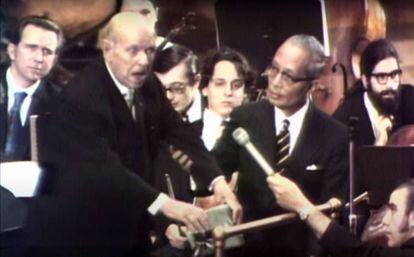 Pau Casals durant l'entrega de la medalla d'or de l'ONU.