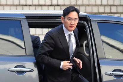 Lee Jae-yong, heredero del imperio Samsung y vicepresidente de la compañía, a su llegada a los juzgados en Seúl en noviembre de 2019.