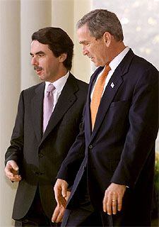 Aznar y Bush, en la Casa Blanca en noviembre de 2001.