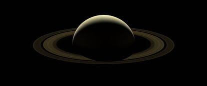Saturno y sus anillos vistos por la sonda 'Cassini' cuanto estaba a ,1 millones de kilómetros del planeta.