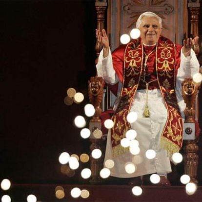 Benedicto XVI durante su comparecencia ante 40.000 jóvenes latinoamericanos en Brasil.