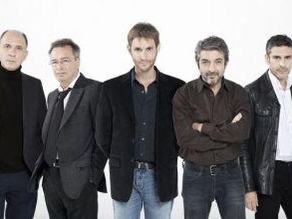 Dami&aacute;n Szifr&oacute;n, en el centro, con el elenco de &#039;Relatos salvajes&#039;.