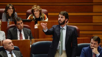 El vicepresidente de la Junta de Castilla y León, Juan García Gallardo, este martes durante el pleno en el parlamento regional.