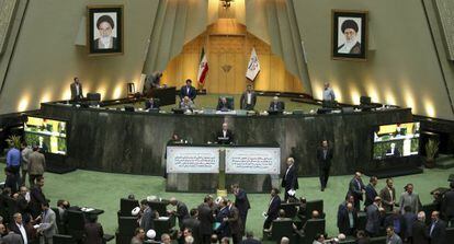 Debate en el Parlamento iraní sobre el acuerdo nuclear este domingo