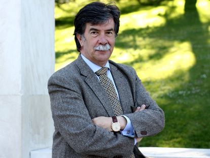 Javier Urra, en un retrato reciente tomado en el centro Recurra Ginso, en Madrid.