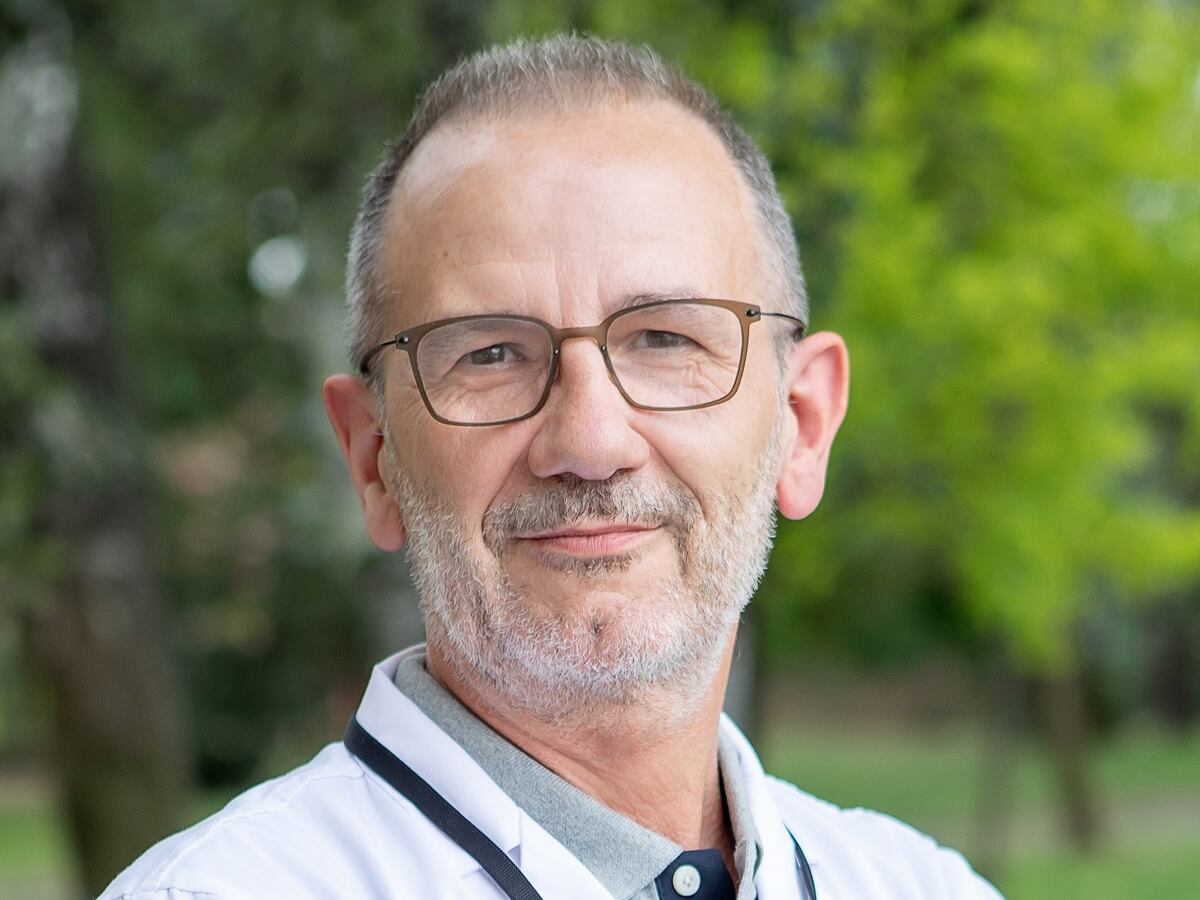 Ferran Barbé, investigador del sueño: “El cambio de horario empeora el carácter y la capacidad de concentración entre tres días y una semana” | Sociedad