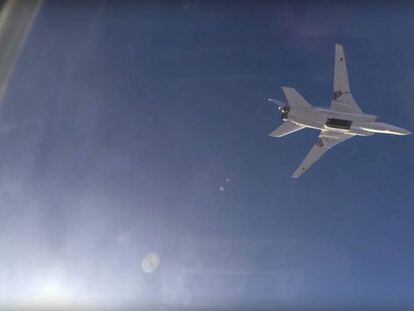Un cazabombardero ruso en vuelo sobre Siria.
