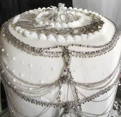 Platinum Cake, 130.000$.